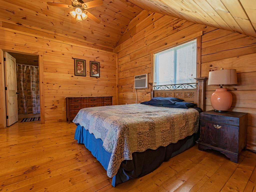 Log Cabin In Smoky Mountains Hotel Sevierville Quarto foto